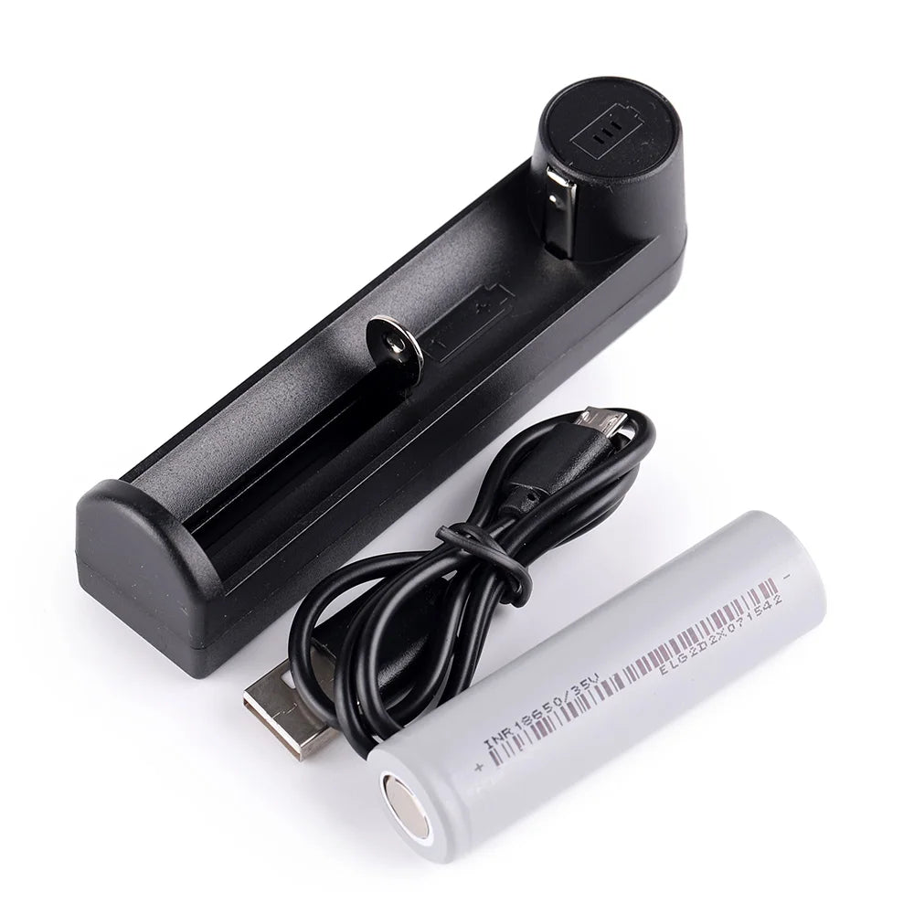 Yonii TC1 C1 charger and 21700 18650 battery