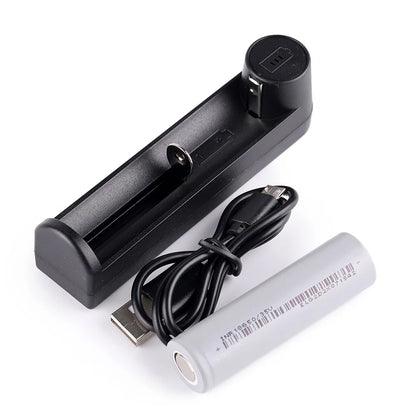 Yonii TC1 C1 charger and 21700 18650 battery